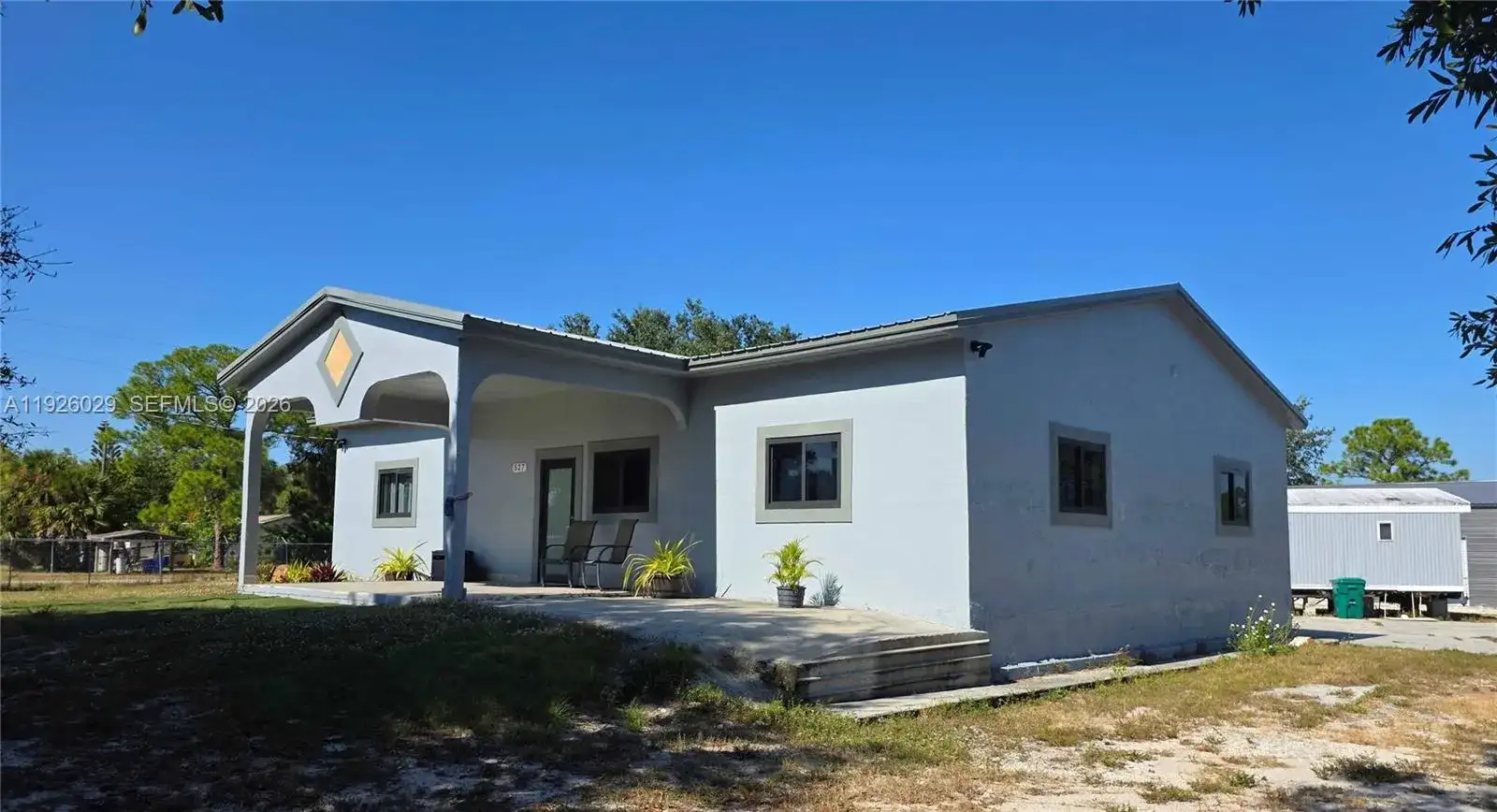 527 PERIMETER RD, Clewiston FL 33440 photo 3