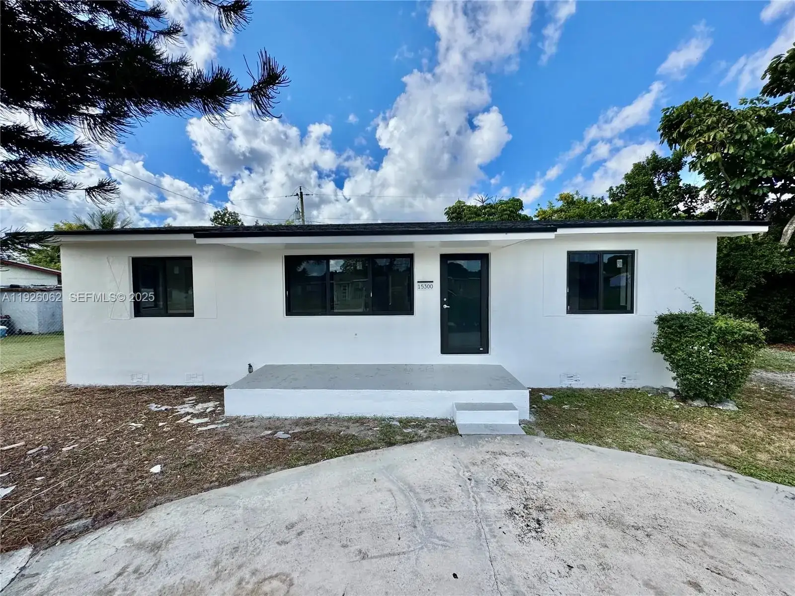 15300 NW 32nd Ave, Miami Gardens FL 33054 photo 4
