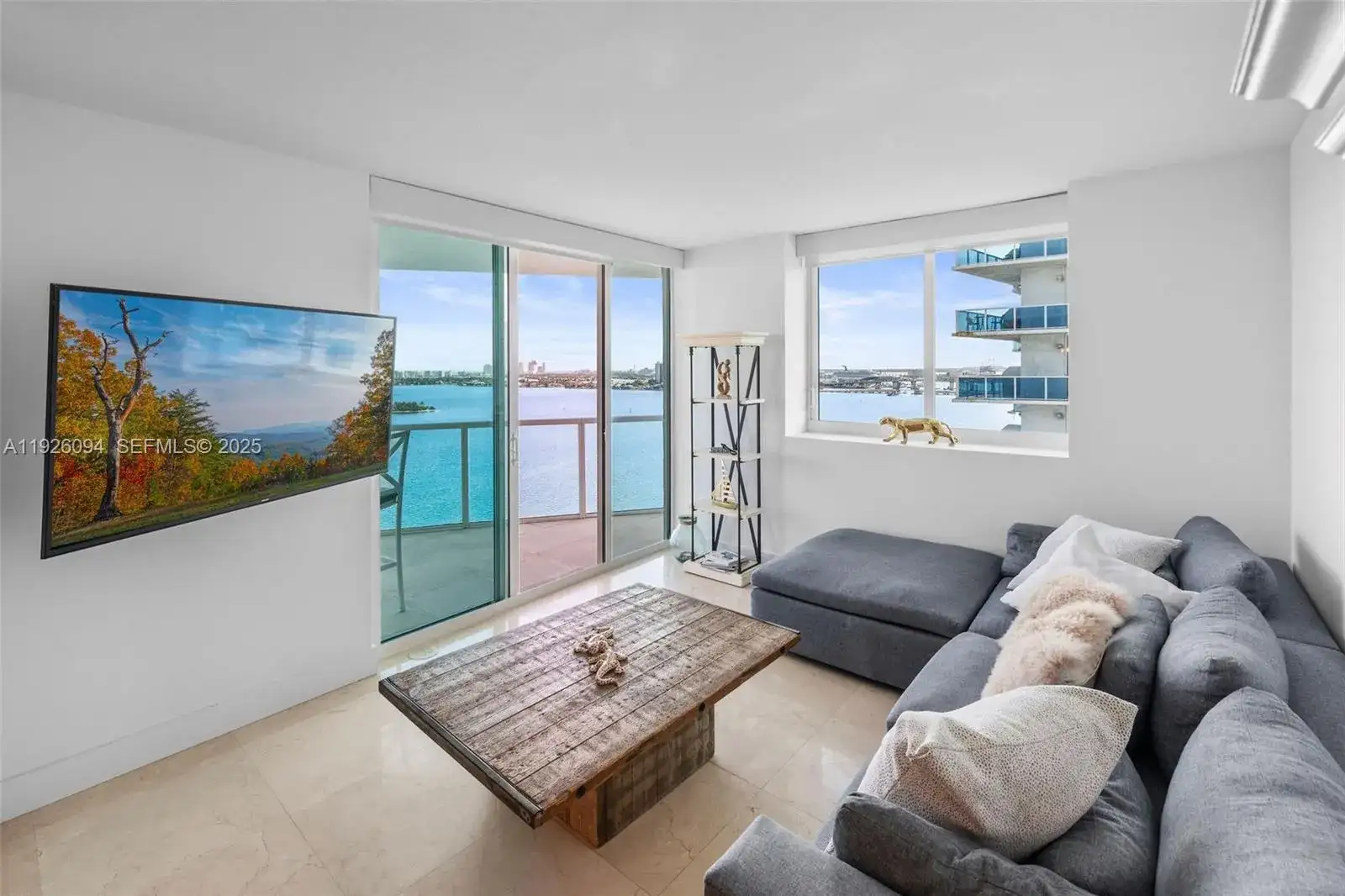 665 NE 25th St # 1801, Miami FL 33137 photo 4