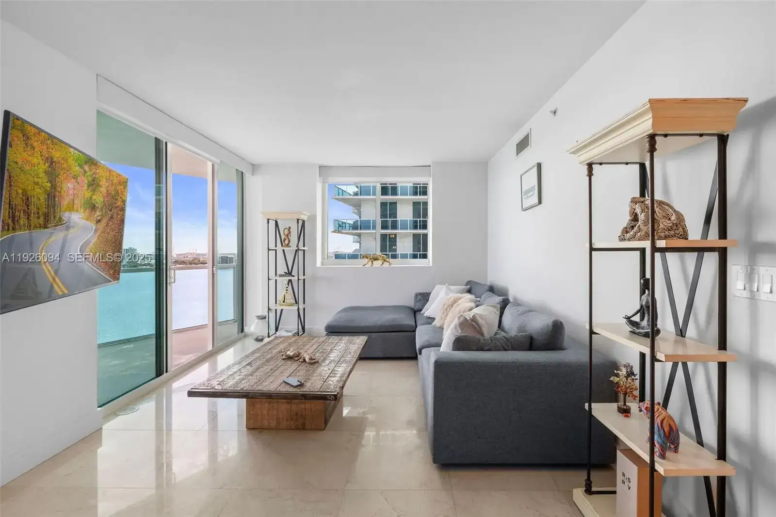 665 NE 25th St # 1801, Miami FL 33137 photo 5