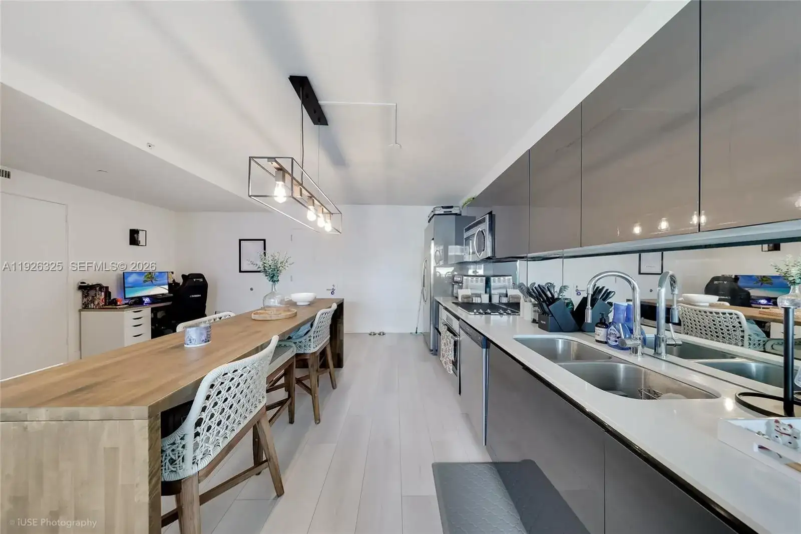 31 SE 6th St # 2506, Miami FL 33131 photo 2