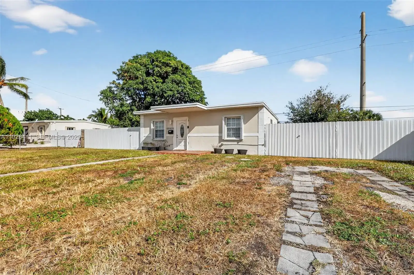 15925 NW 19th Ave, Miami Gardens FL 33054 photo 2