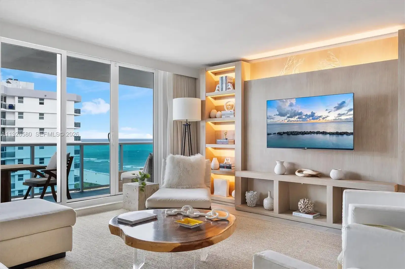 102 24th St # 1413, Miami Beach FL 33139 photo 4