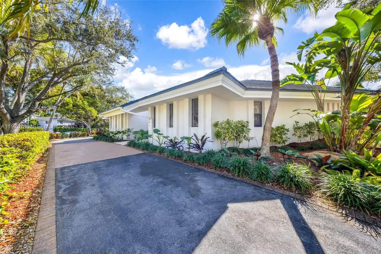 301 Isla Dorada Blvd, Coral Gables FL 33143 photo 3