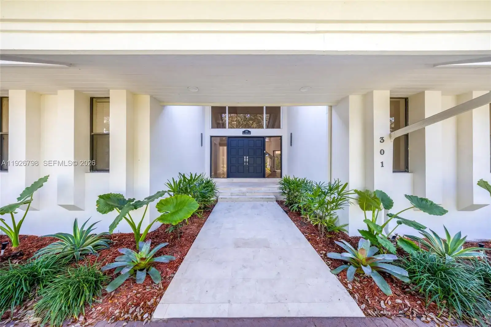 301 Isla Dorada Blvd, Coral Gables FL 33143 photo 4
