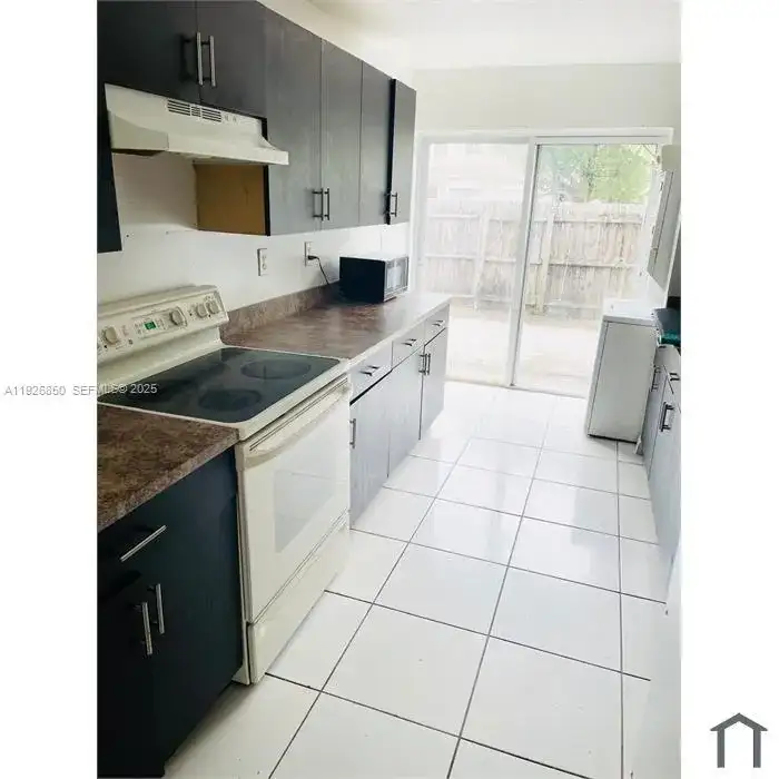13993 SW 280th Ter, Homestead FL 33033 photo 5