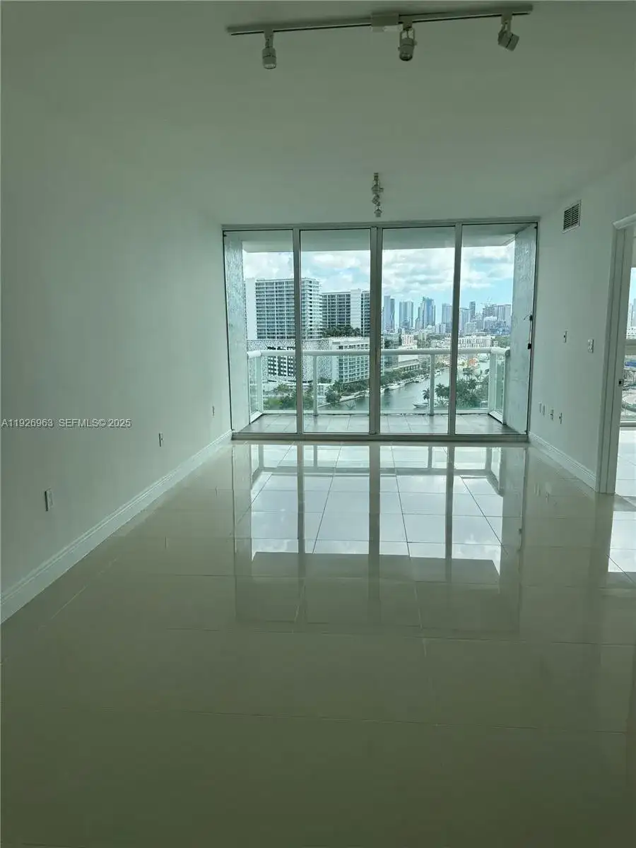 1861 NW S River Dr # 2010, Miami FL 33125 photo 3