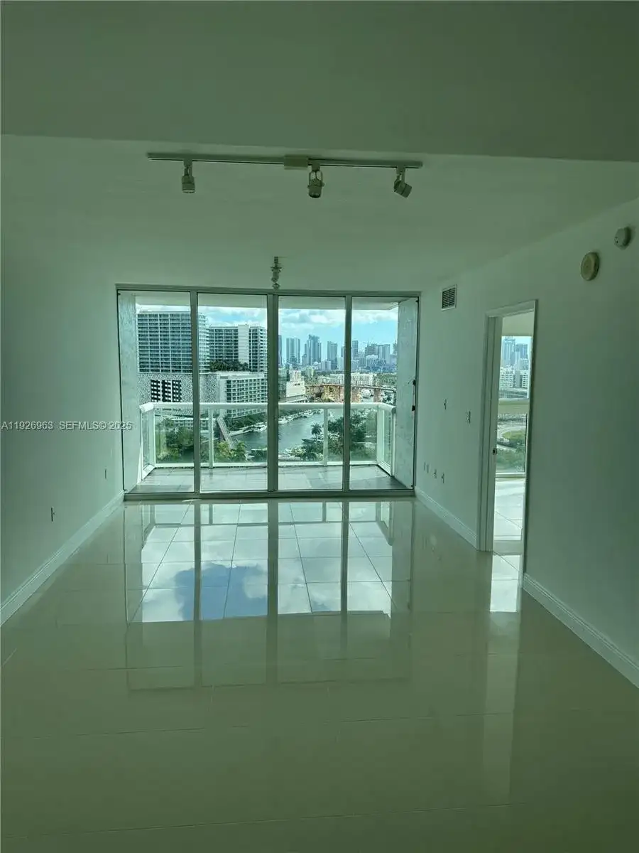 1861 NW S River Dr # 2010, Miami FL 33125 photo 5