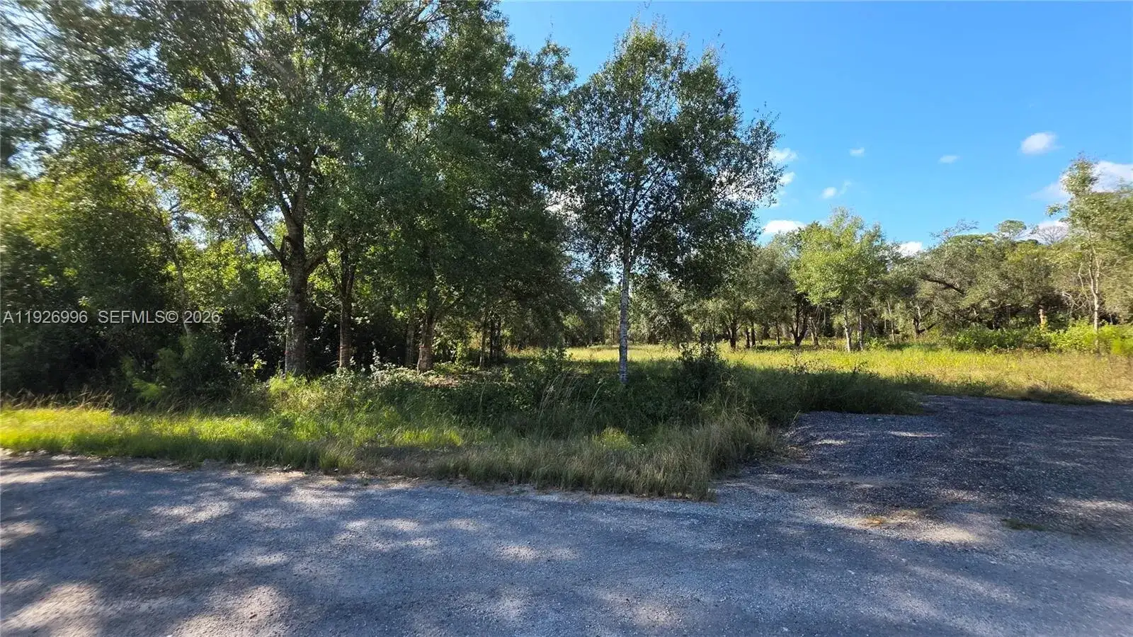 340 N Jinete ST, Clewiston FL 33440 photo 3