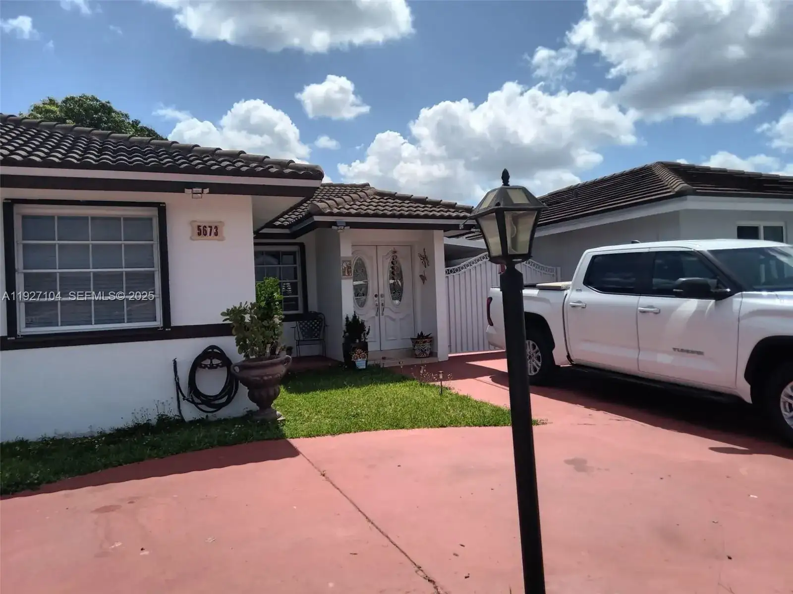 5673 SW 149th Ave, Miami FL 33193 photo 2