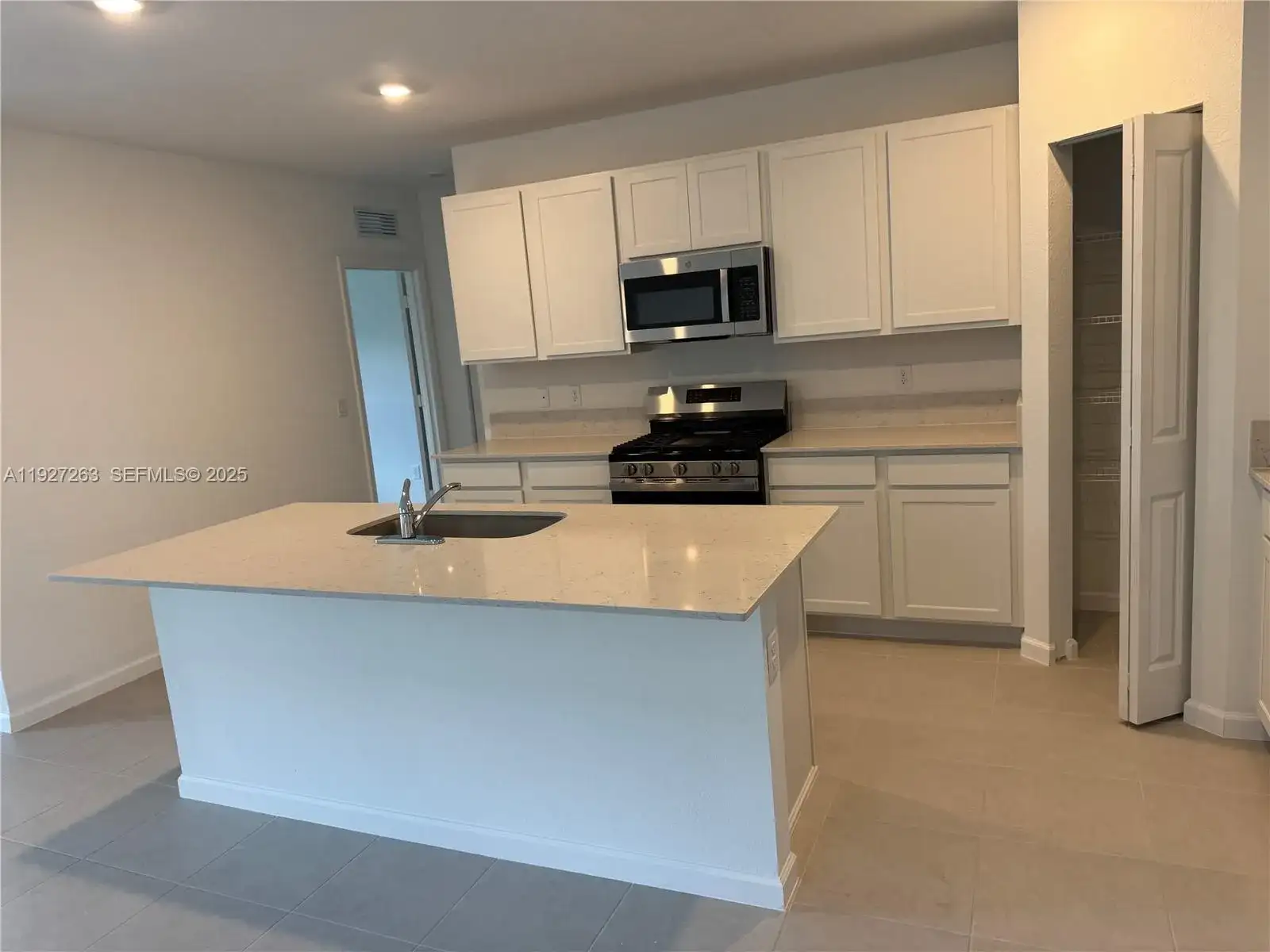 5837 NW Sweetwood Dr, Port St. Lucie FL 34987 photo 2