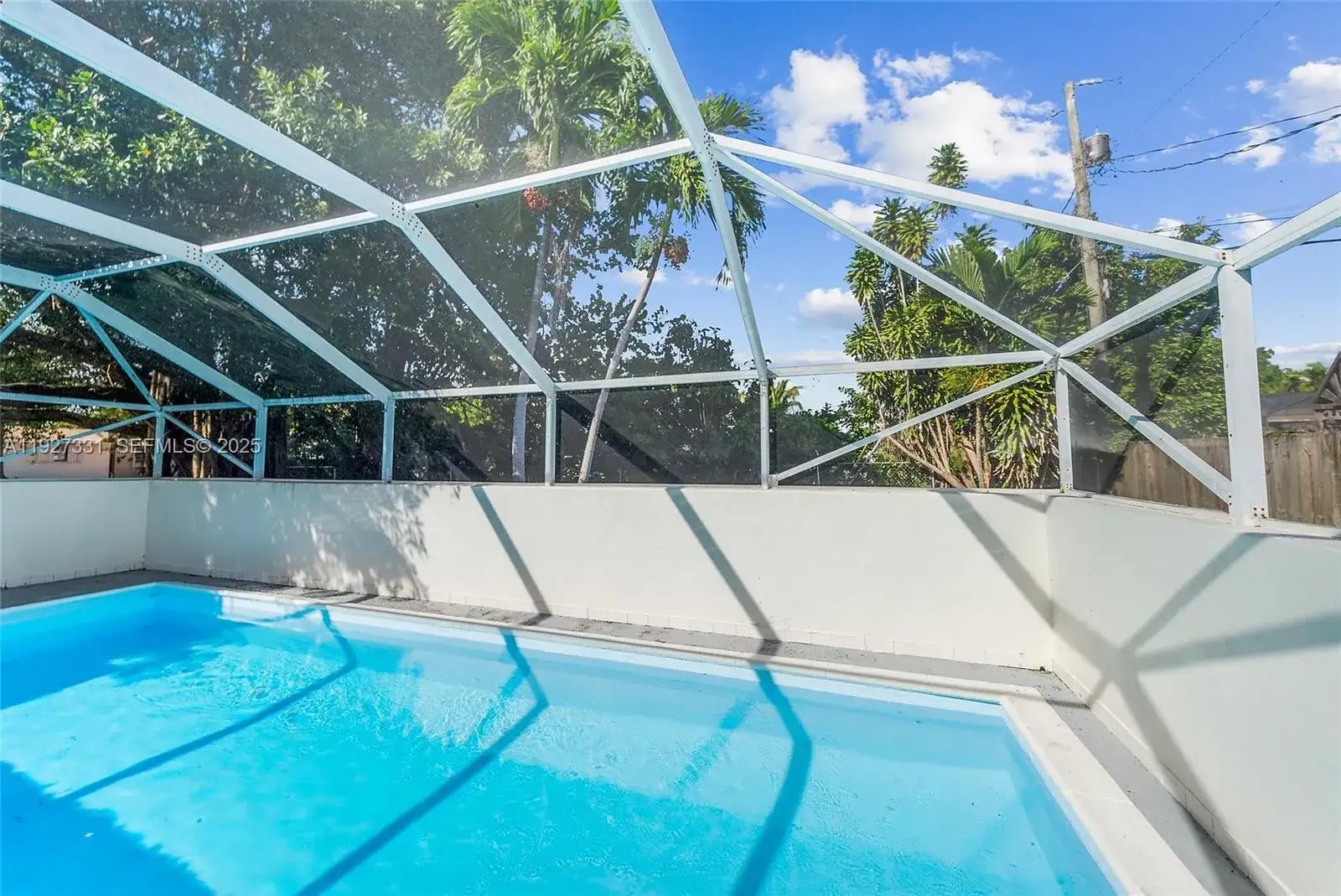 9915 SW 212th St, Cutler Bay FL 33189 photo 5