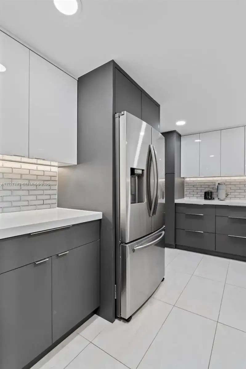 3140 S Ocean Dr # 511, Hallandale Beach FL 33009 photo 5