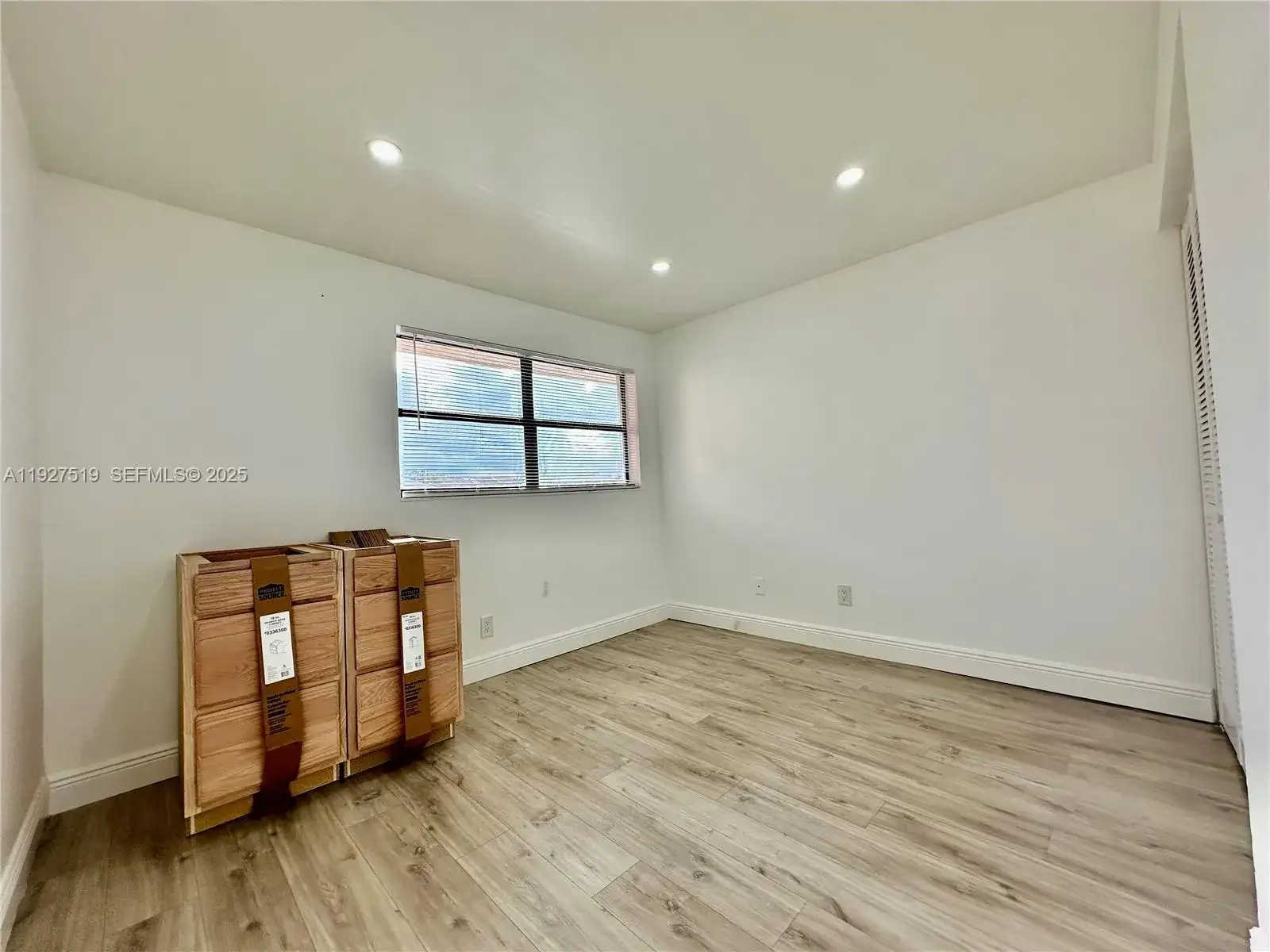 3470 Foxcroft Rd # 308, Miramar FL 33025 photo 4