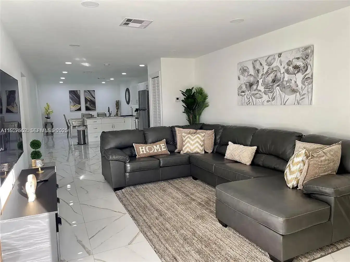 1017 SW 124th Ct, Miami FL 33184 photo 3