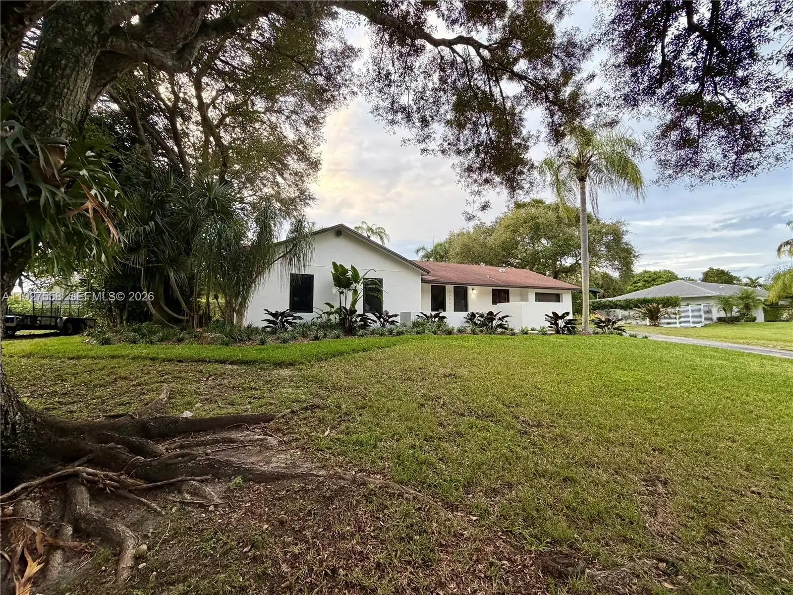 18100 SW 87th Ct, Palmetto Bay FL 33157 photo 3