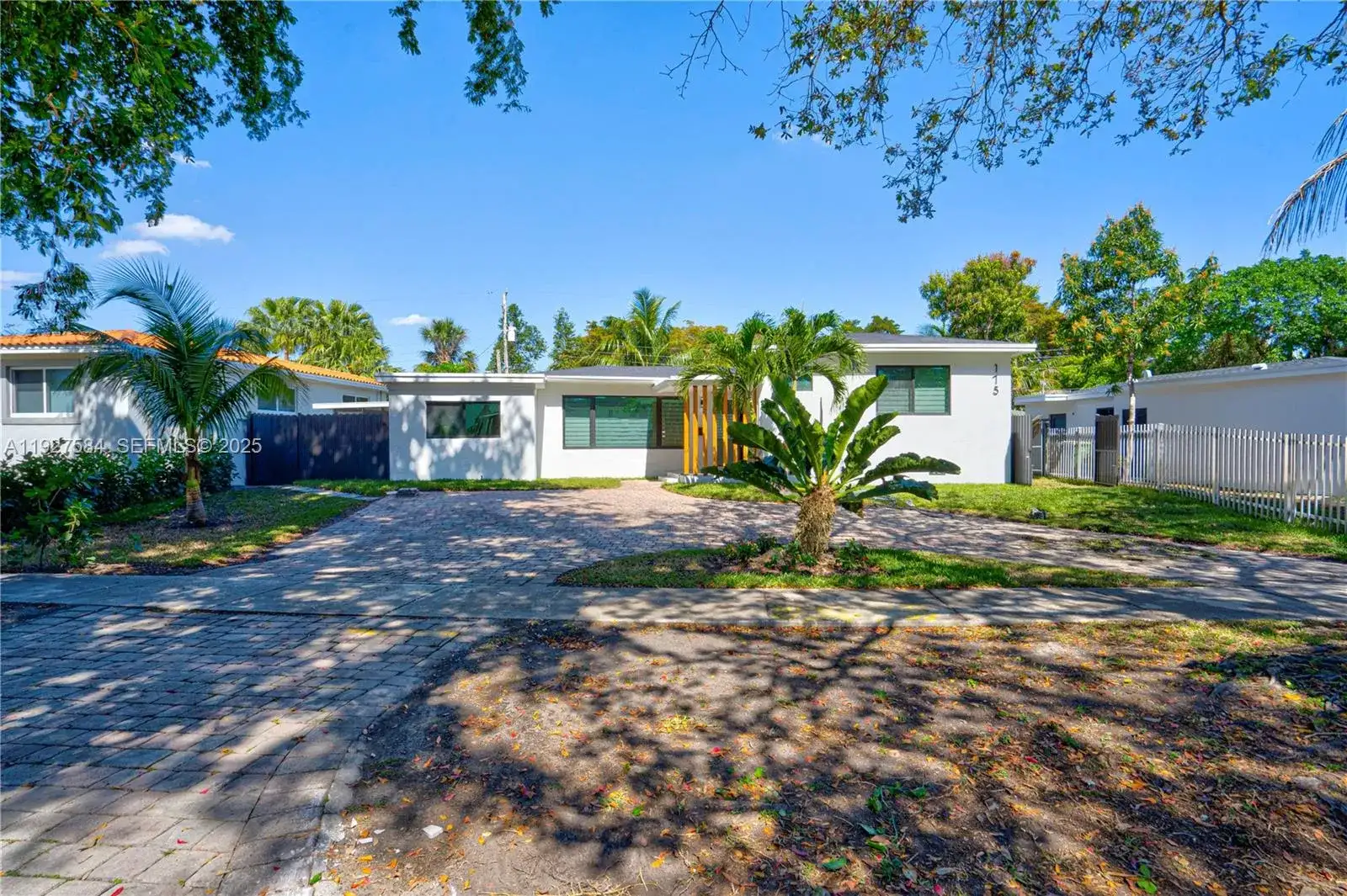 175 NE 120th St, North Miami FL 33161 photo 2