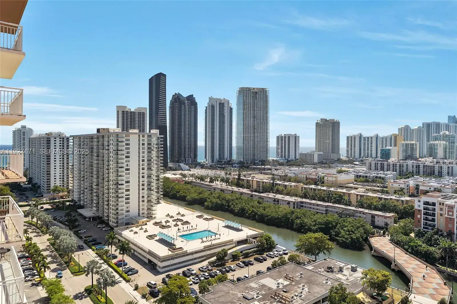 251 174th St # 2115, Sunny Isles Beach FL 33160 photo 2