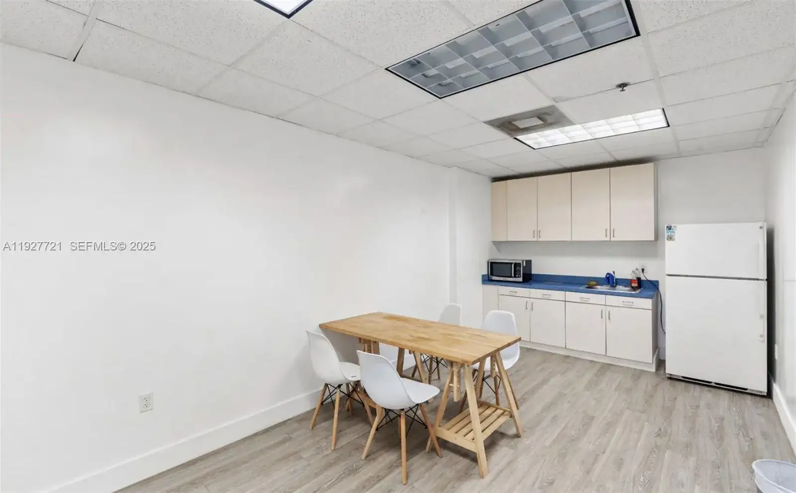 66 W FLAGLER ST # 502, Miami FL 33130 photo 2