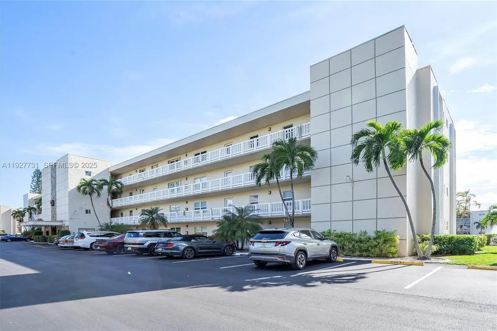 324 SE 10th St # 203, Dania Beach FL 33004 photo 2