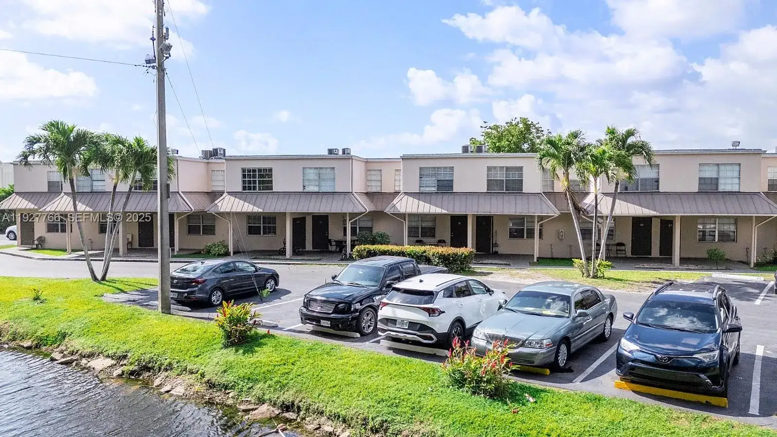 4100 NW 16th Ave # 2, Oakland Park FL 33309 photo 2