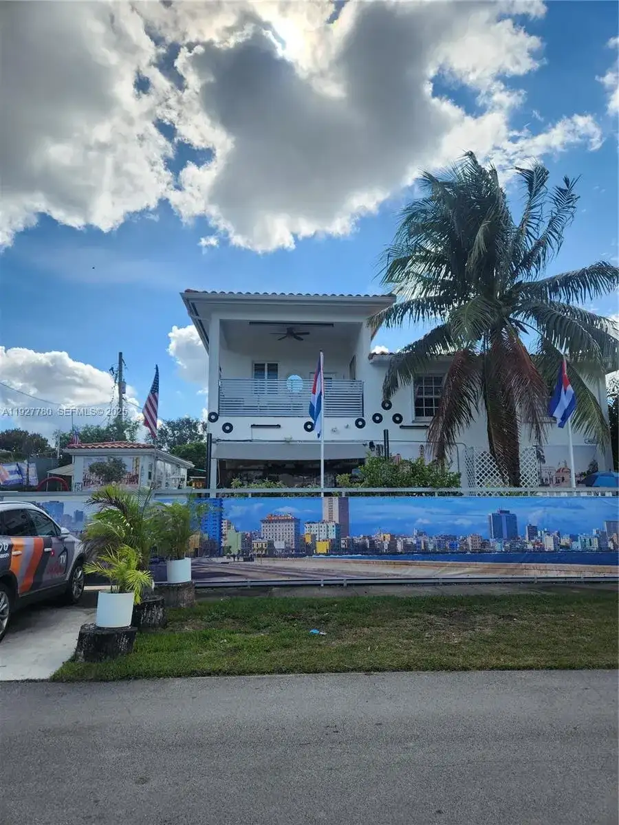 1645 SW 83rd Ct, Miami FL 33155 photo 5