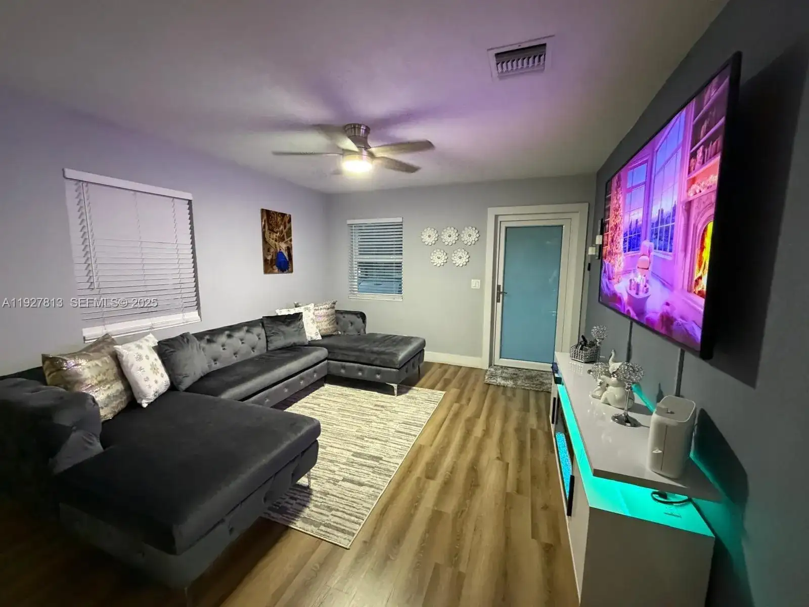 100 NE 171st Ter, North Miami Beach FL 33162 photo 2