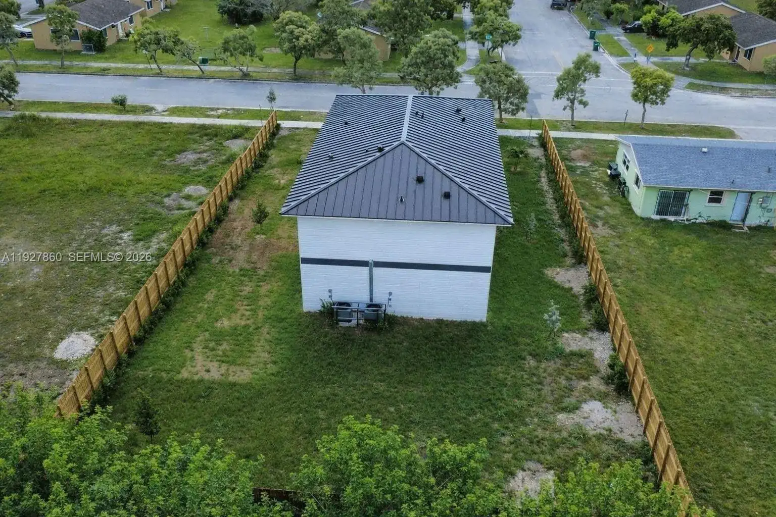 722 NW 6 CT # 722, Florida City FL 33034 photo 2