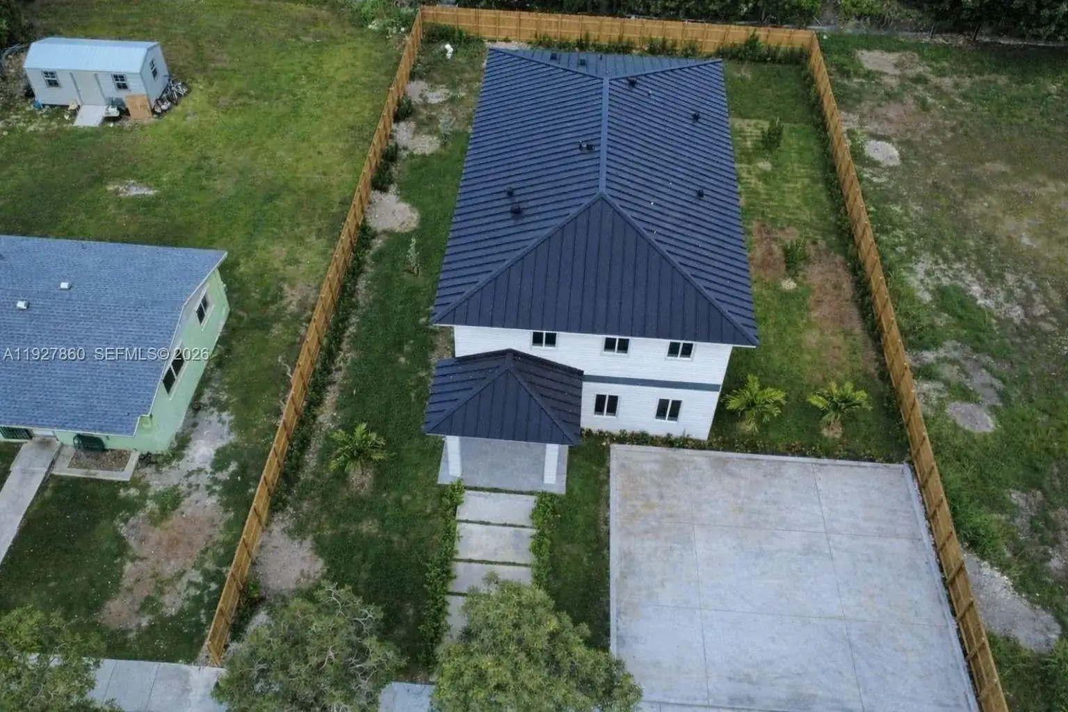 722 NW 6 CT # 722, Florida City FL 33034 photo 3