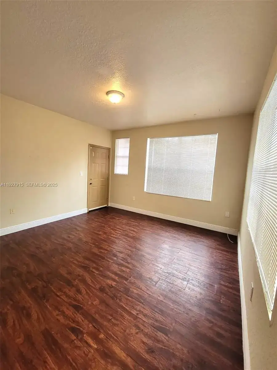 237 NW 10th Ave # 1, Miami FL 33128 photo 5