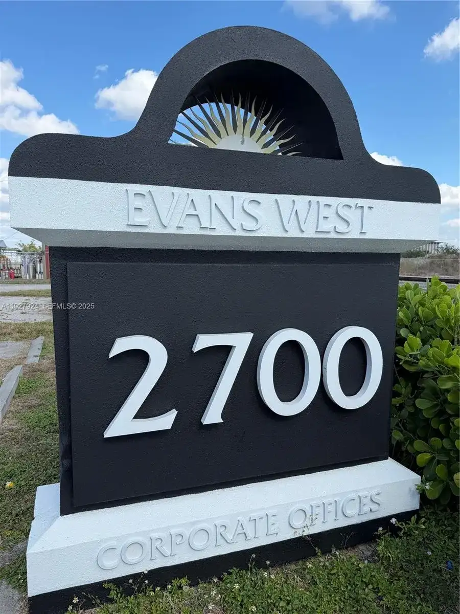 2700 EVANS AVE # 3, Fort Myers FL 33901 photo 4