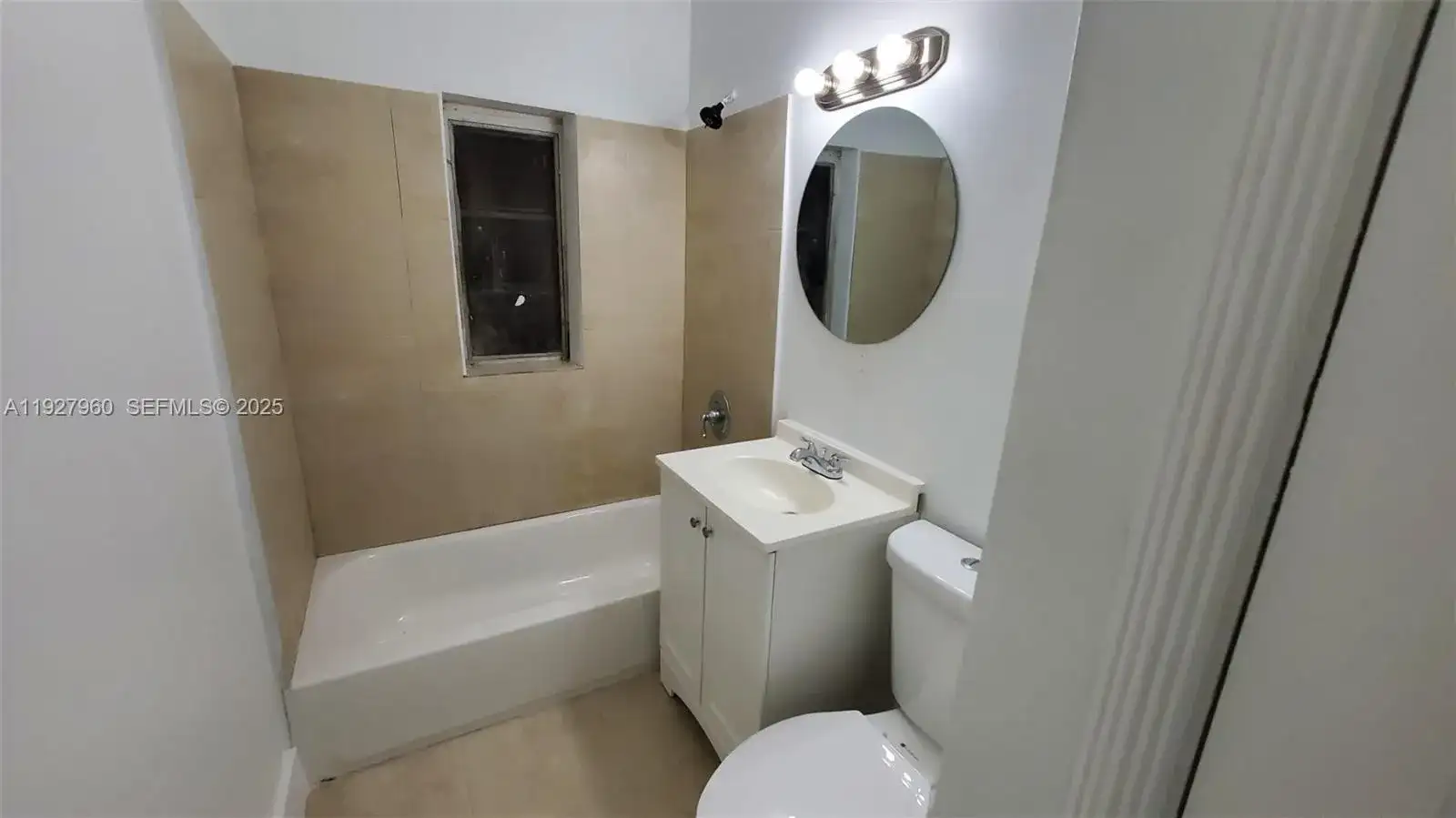 560 NW 53rd St, Miami FL 33127 photo 4