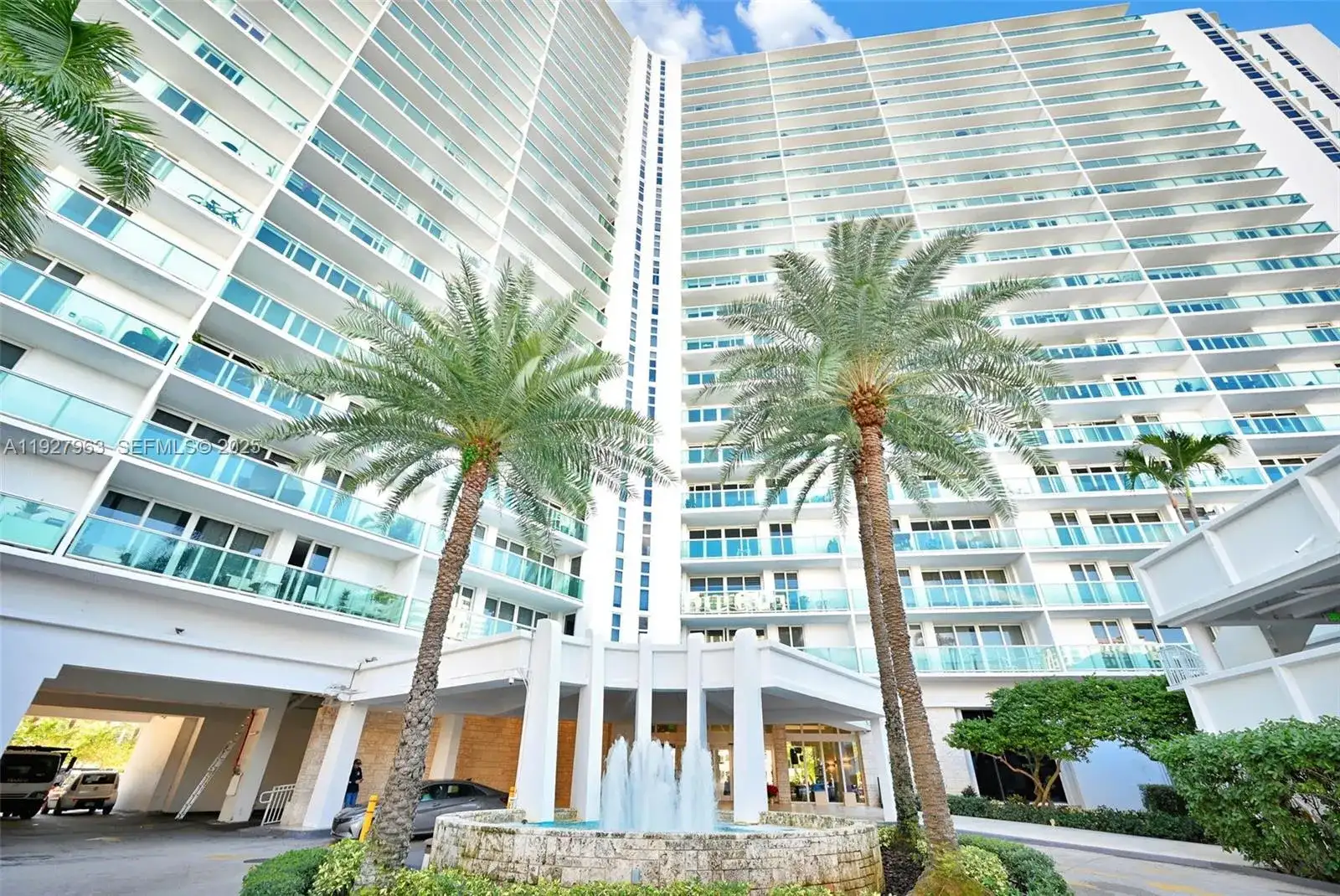 100 Bayview Dr # 606, Sunny Isles Beach FL 33160 photo 2