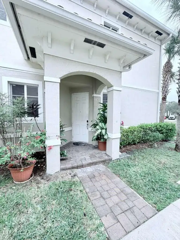 2735 SW 81st Ter # 2737, Miramar FL 33025 photo 2