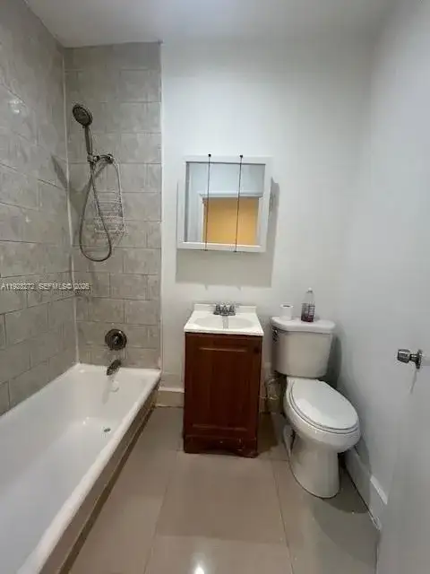 2614 SW 8th St # 24, Miami FL 33135 photo 3