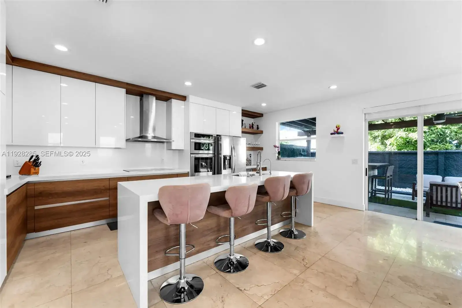 11229 NW 44th Ter, Doral FL 33178 photo 4