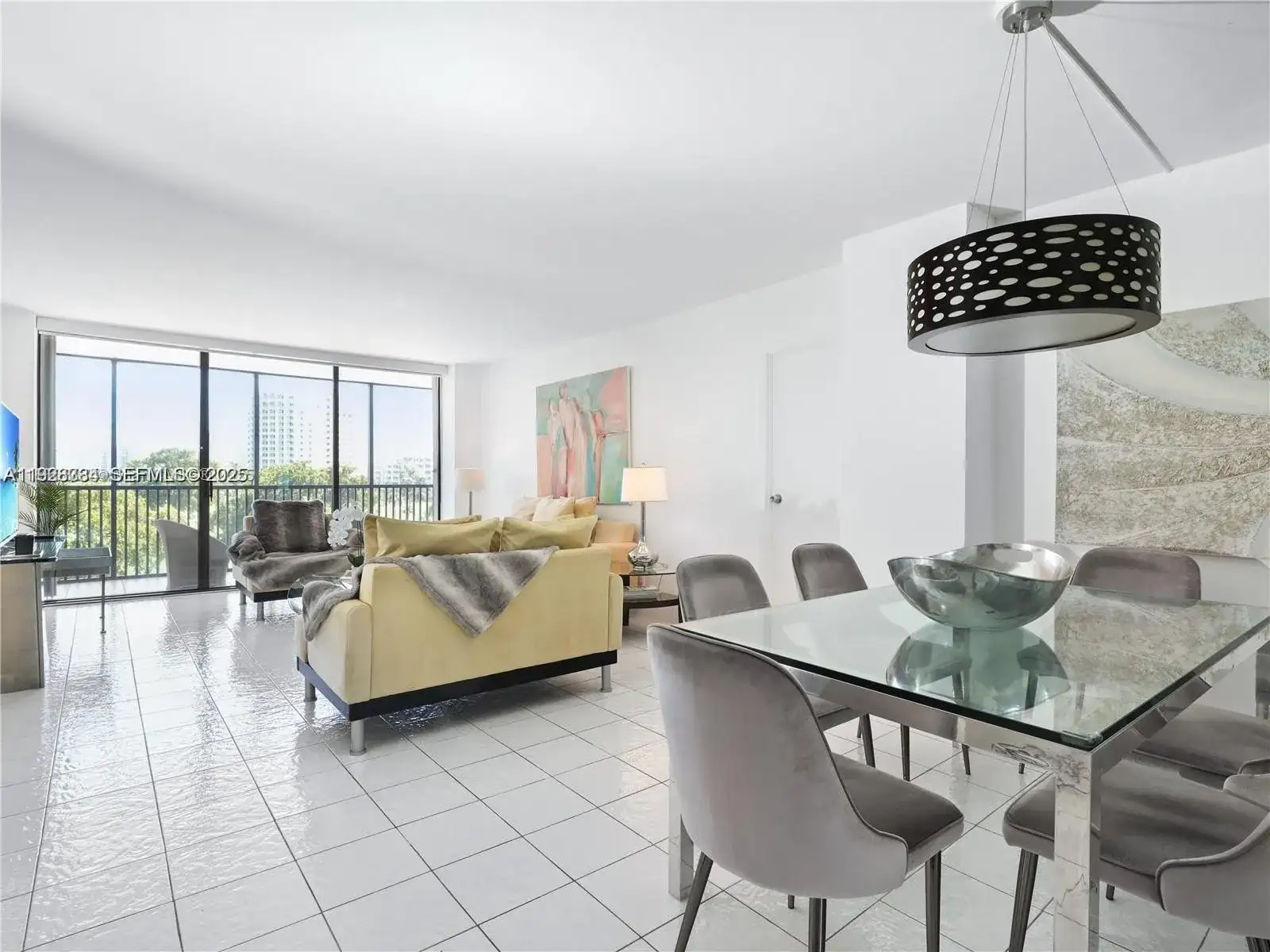 20379 W Country Club Dr # 536, Aventura FL 33180 photo 4