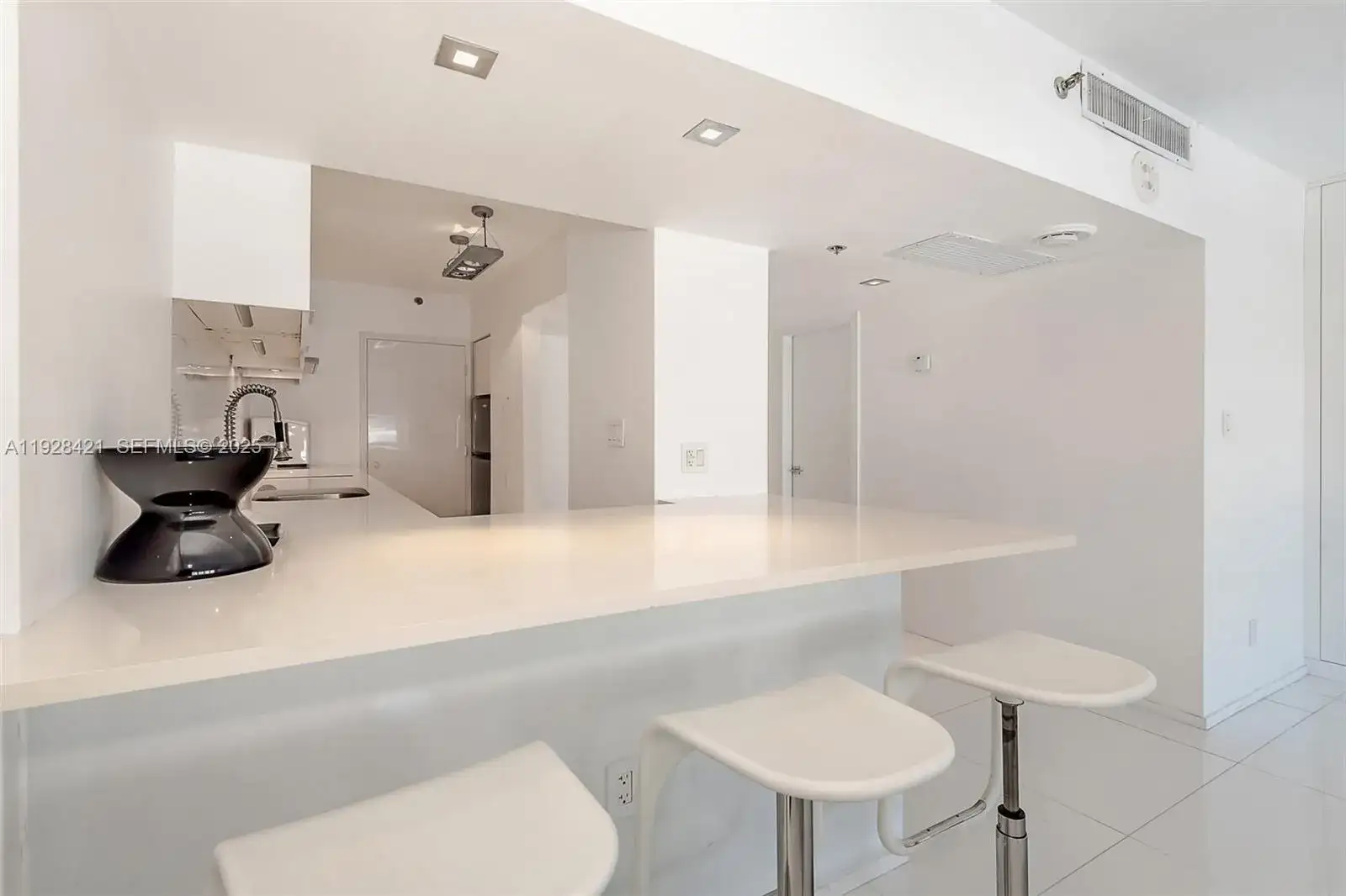 100 Lincoln Rd # 839, Miami Beach FL 33139 photo 5