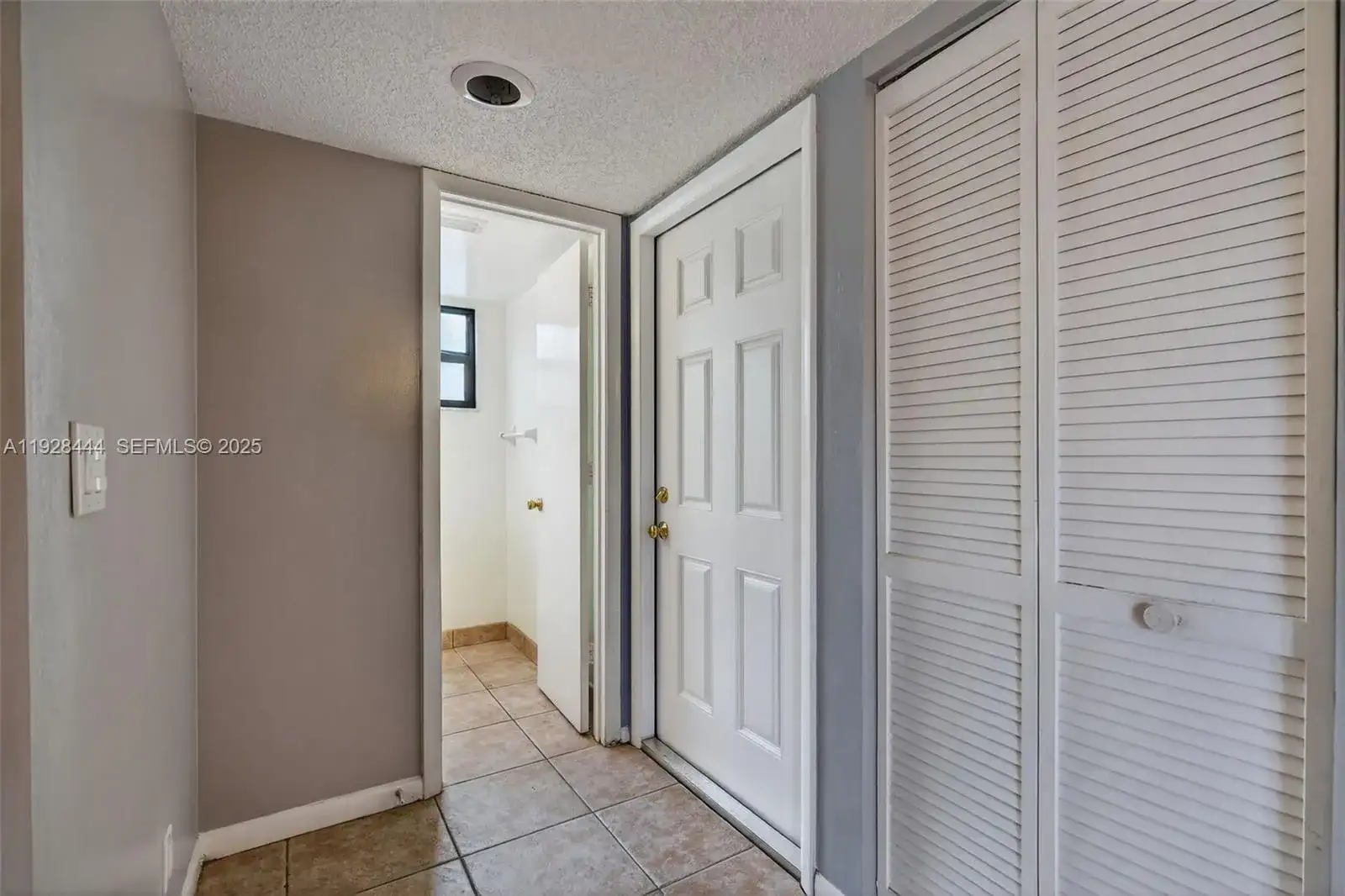707 Stonewood Ct # 19C, Jupiter FL 33458 photo 4