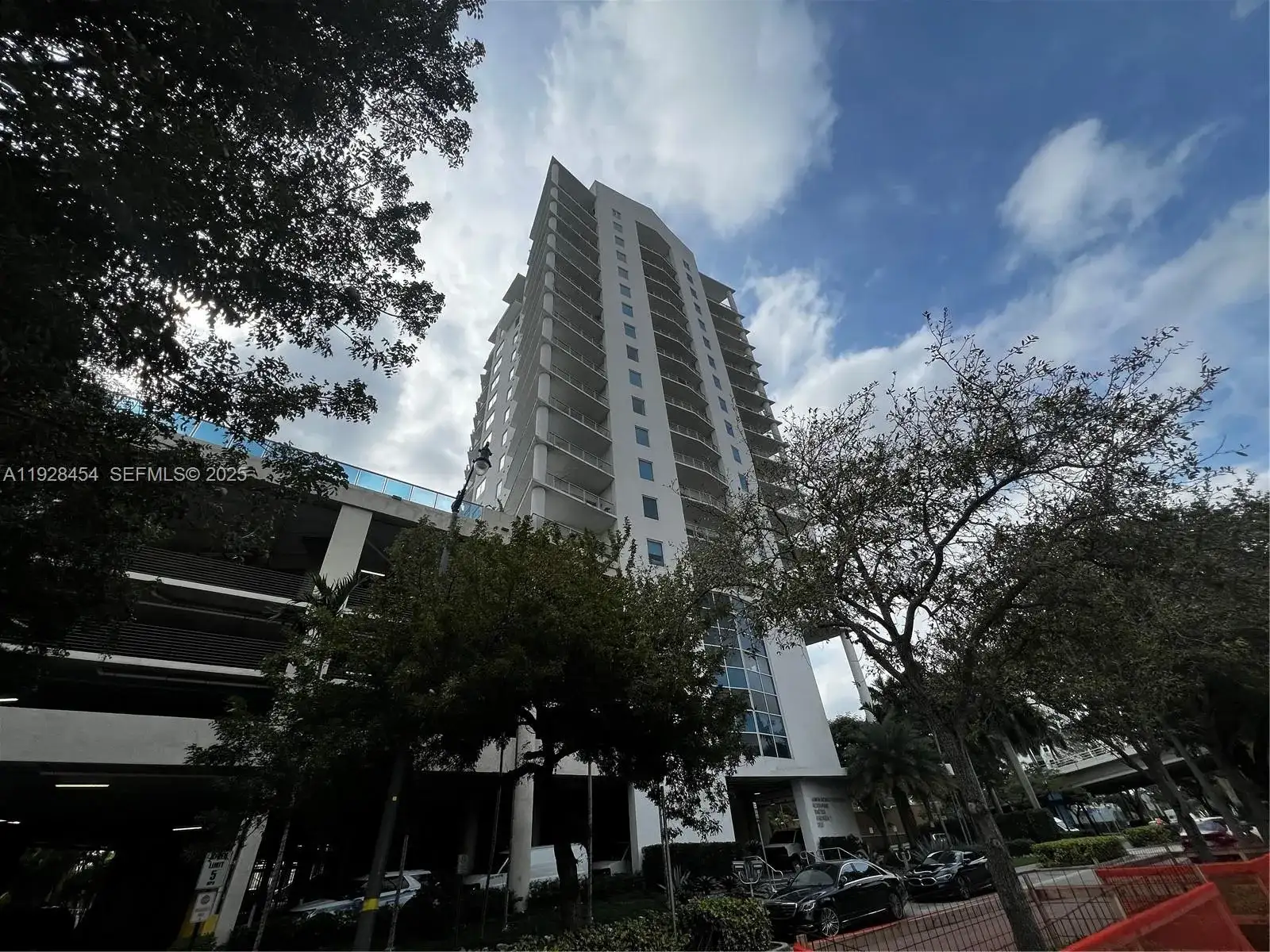 10 SW South River Dr # 812, Miami FL 33130 photo 3