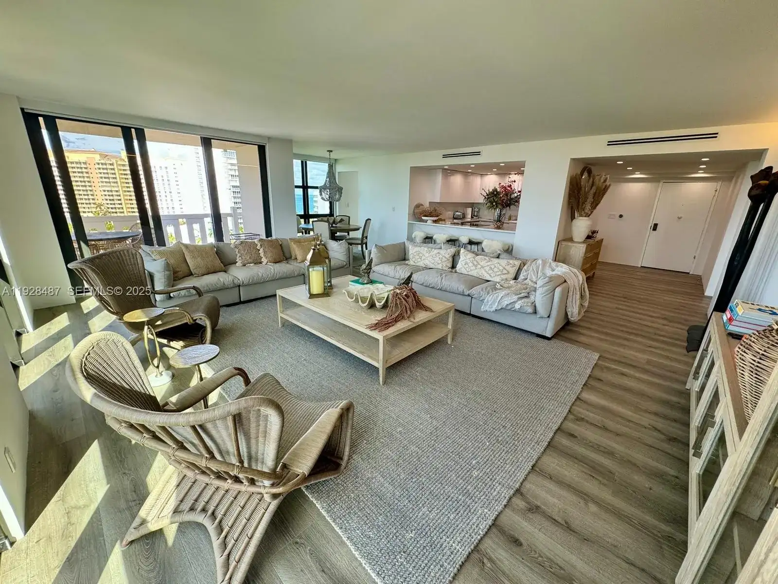 1121 Crandon Blvd # E1001, Key Biscayne FL 33149 photo 2