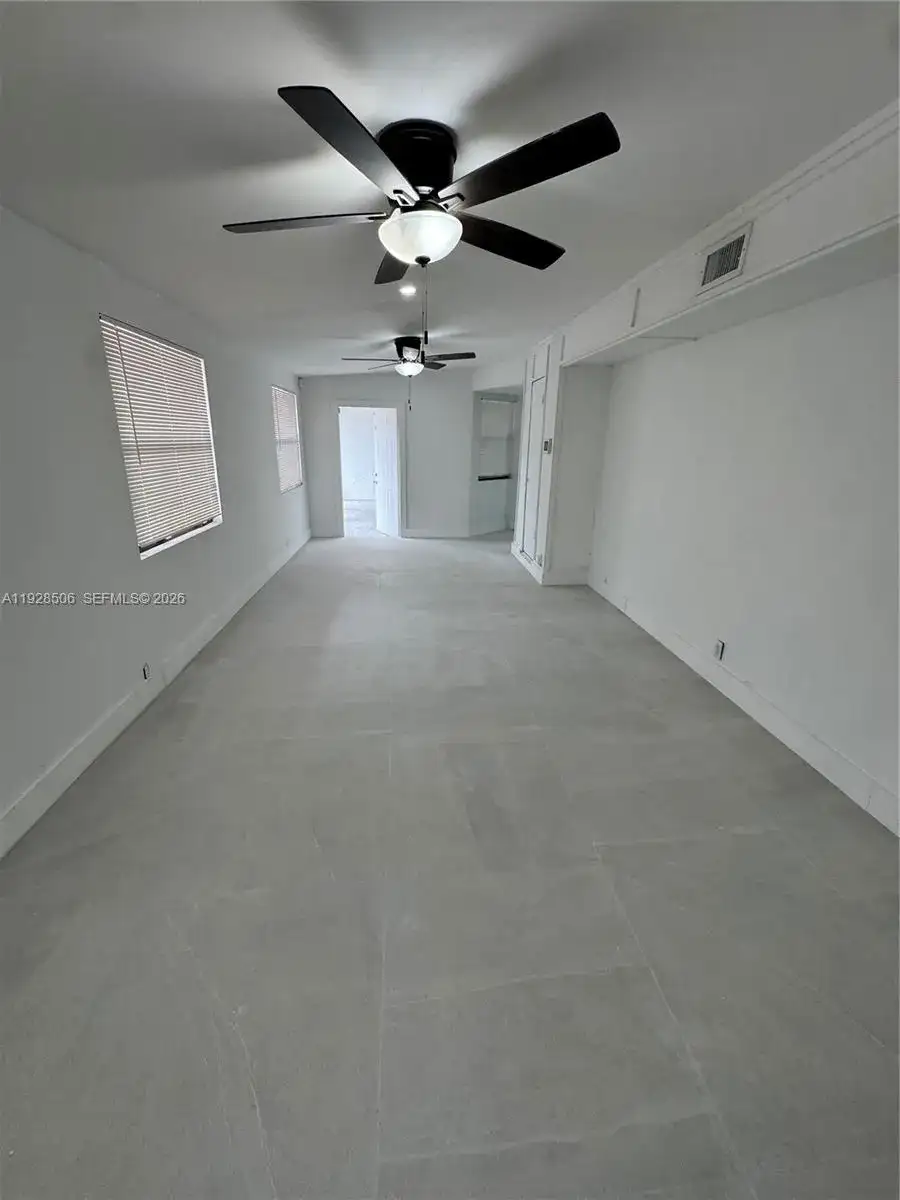 10245 SW 37th Ter, Miami FL 33165 photo 5