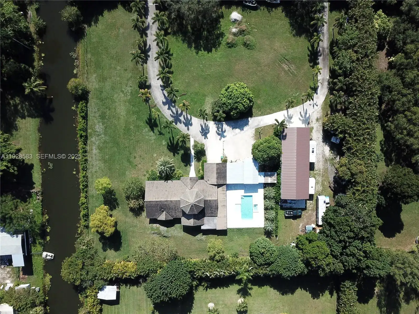 18901 SW 50th ST, Southwest Ranches FL 33332 photo 5