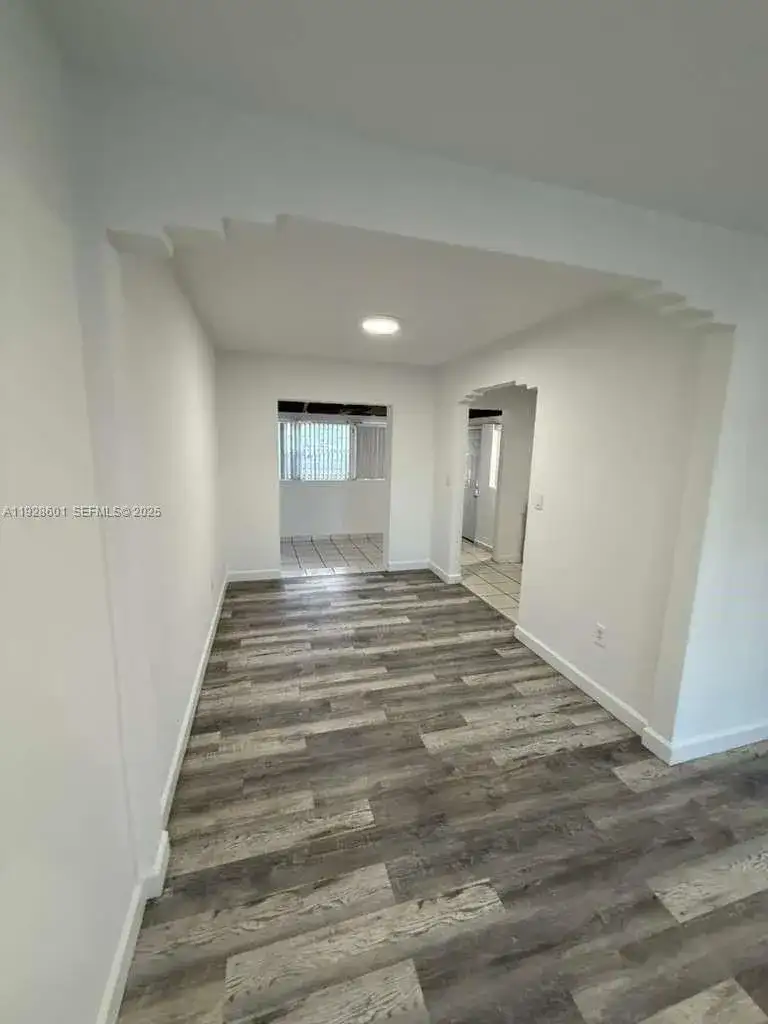 2882 SW 16th St # 2882, Miami FL 33145 photo 2