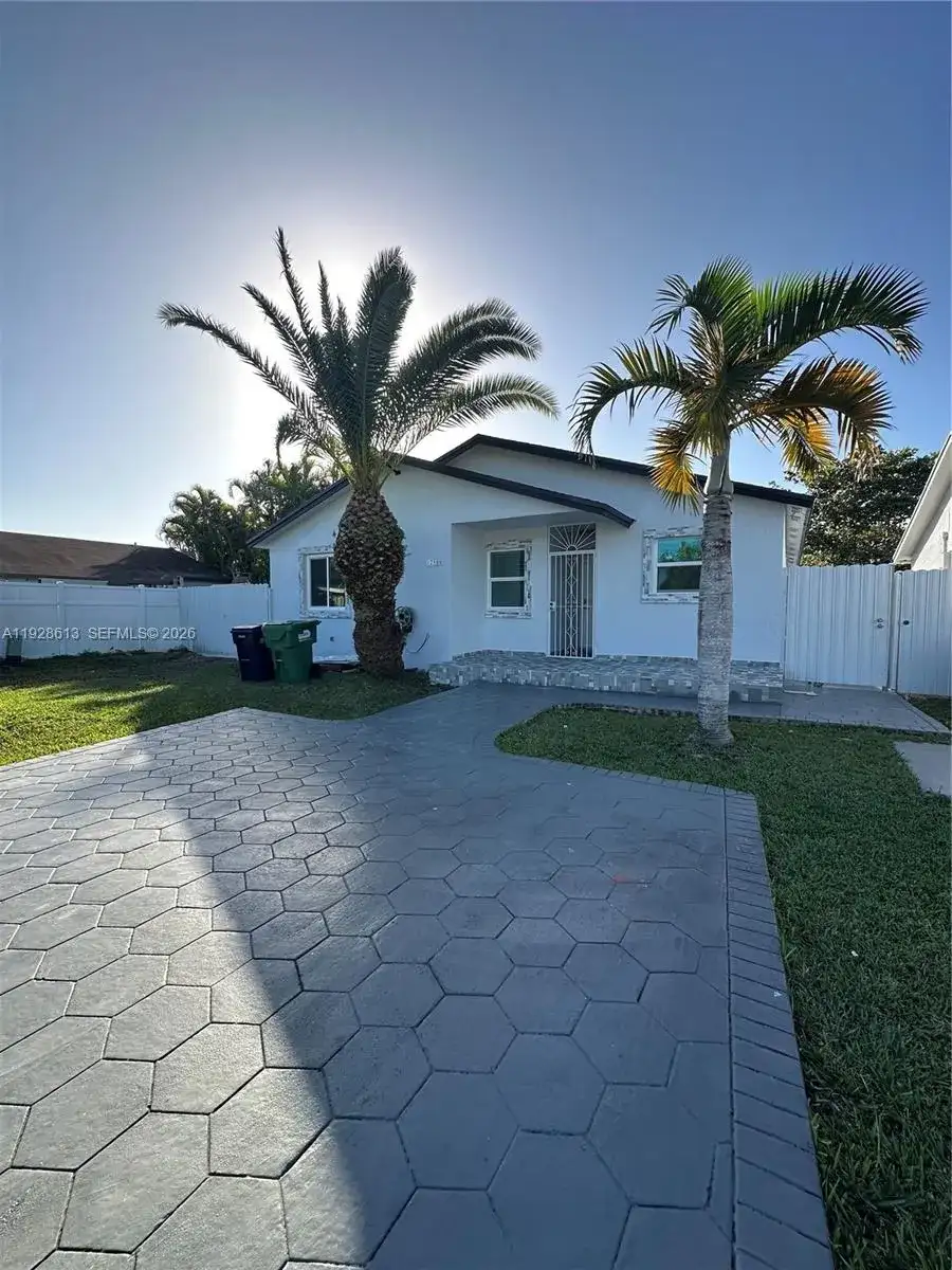 12500 SW 251st Ter, Homestead FL 33032 photo 4