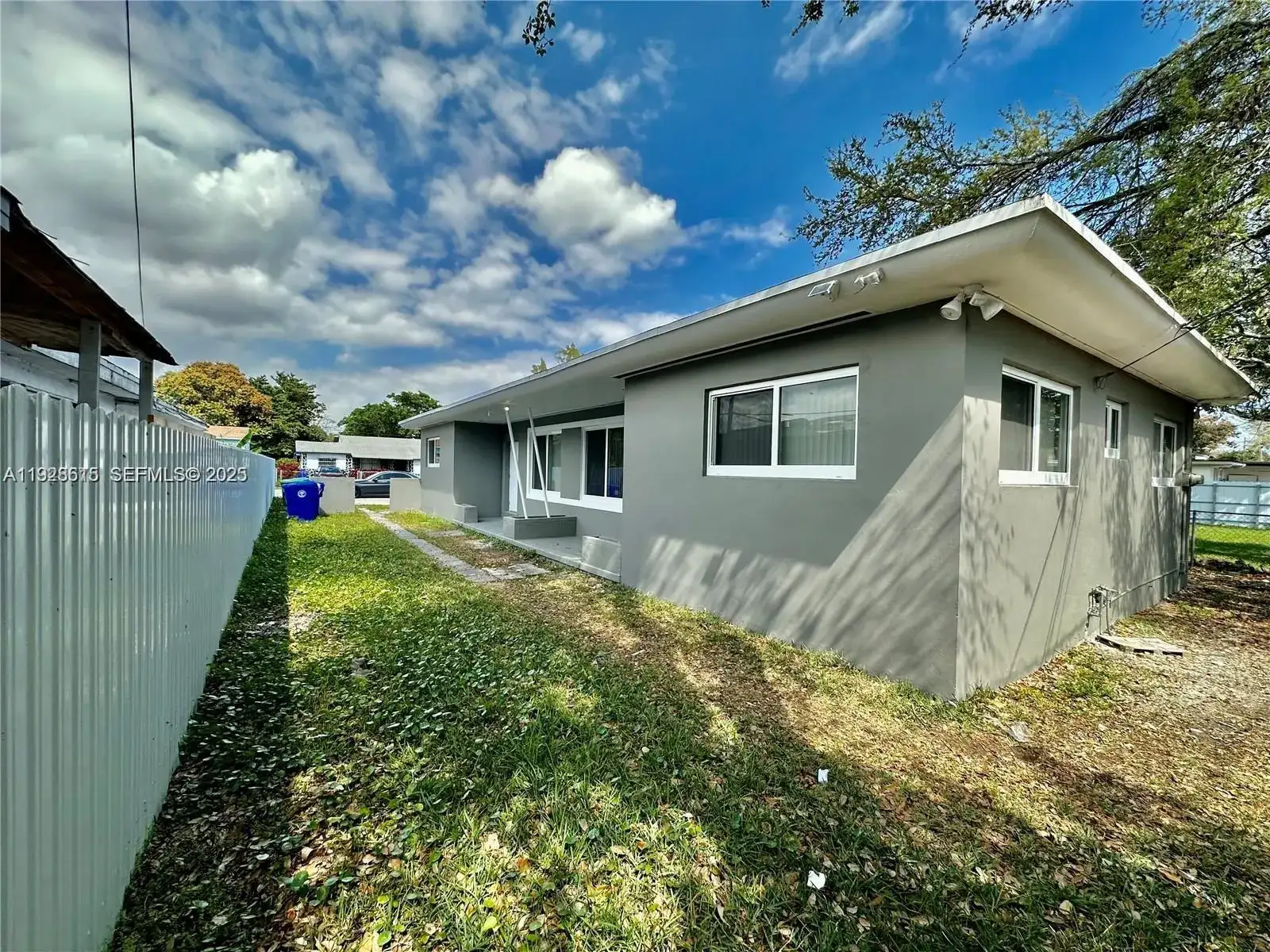 1894 NW 53rd St, Miami FL 33142 photo 3