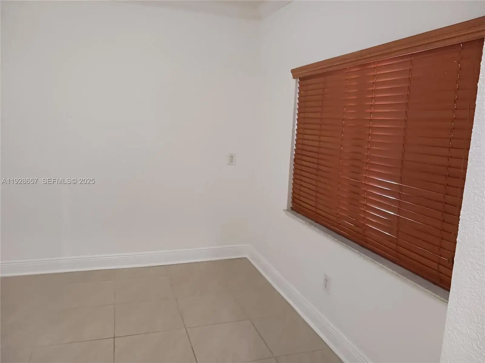 650 SW 44th Ct, Miami FL 33134 photo 5