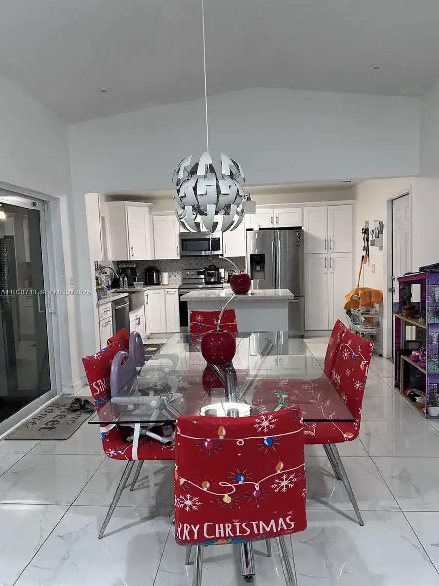 26161 SW 130th Ave, Homestead FL 33032 photo 2