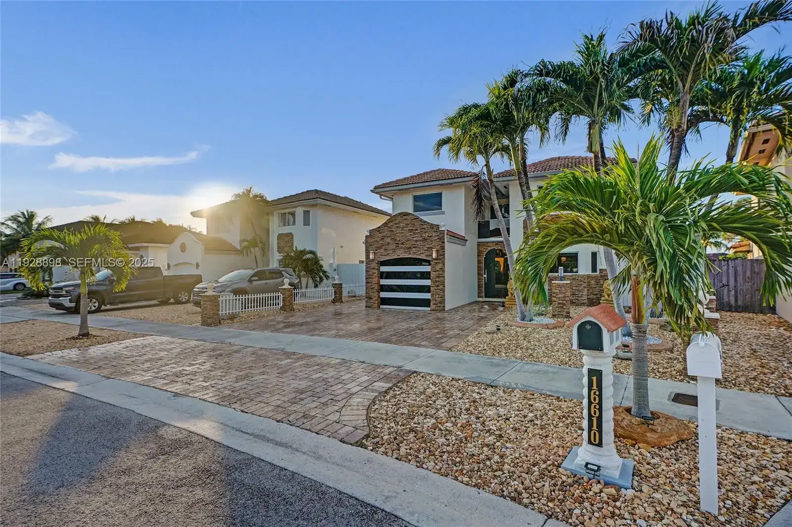 16610 SW 141st Ct, Miami FL 33177 photo 4