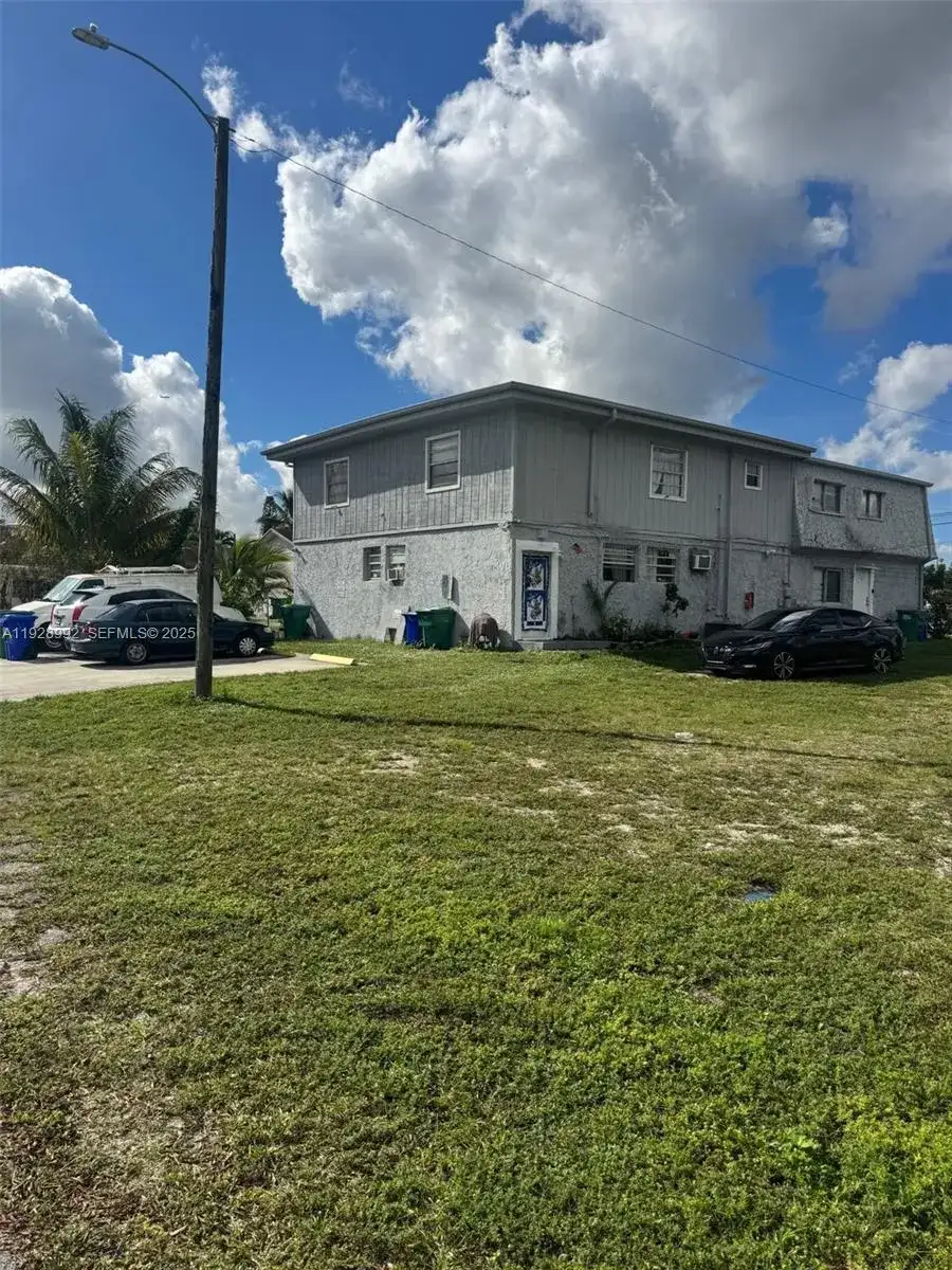1410 SW 44th Ave # 5, Fort Lauderdale FL 33317 photo 5